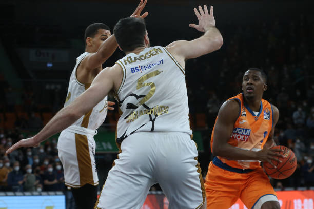 先守后反 先守后反