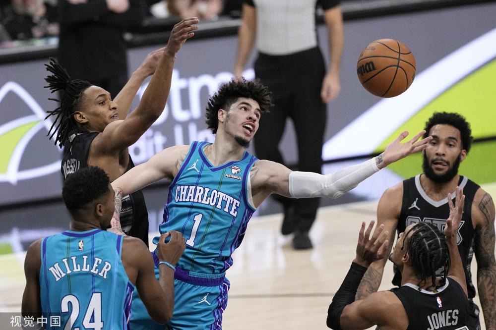 往让人意料 往让人意料