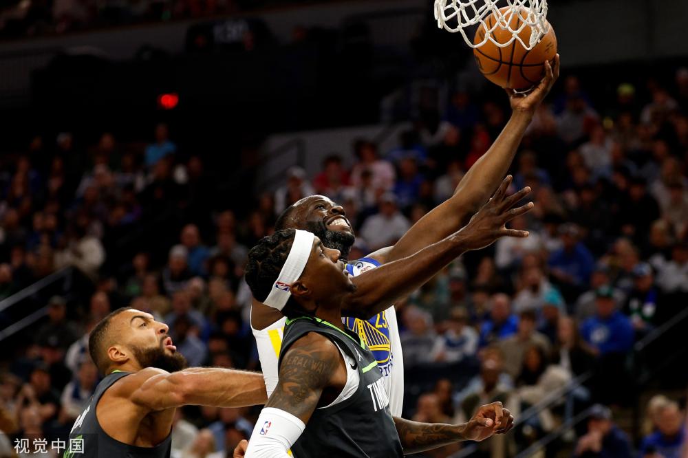 且让他内心 且让他内心